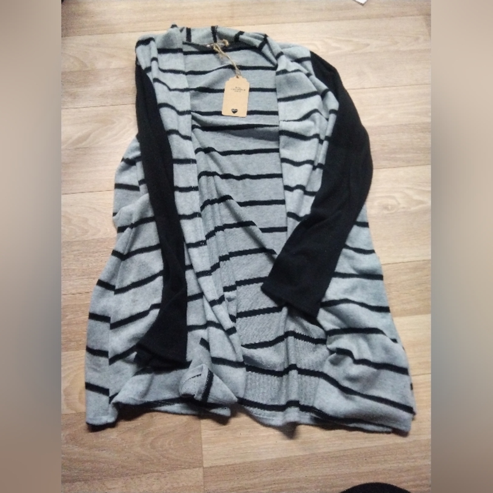 Elegant Striped Black and Gray Cardigan
